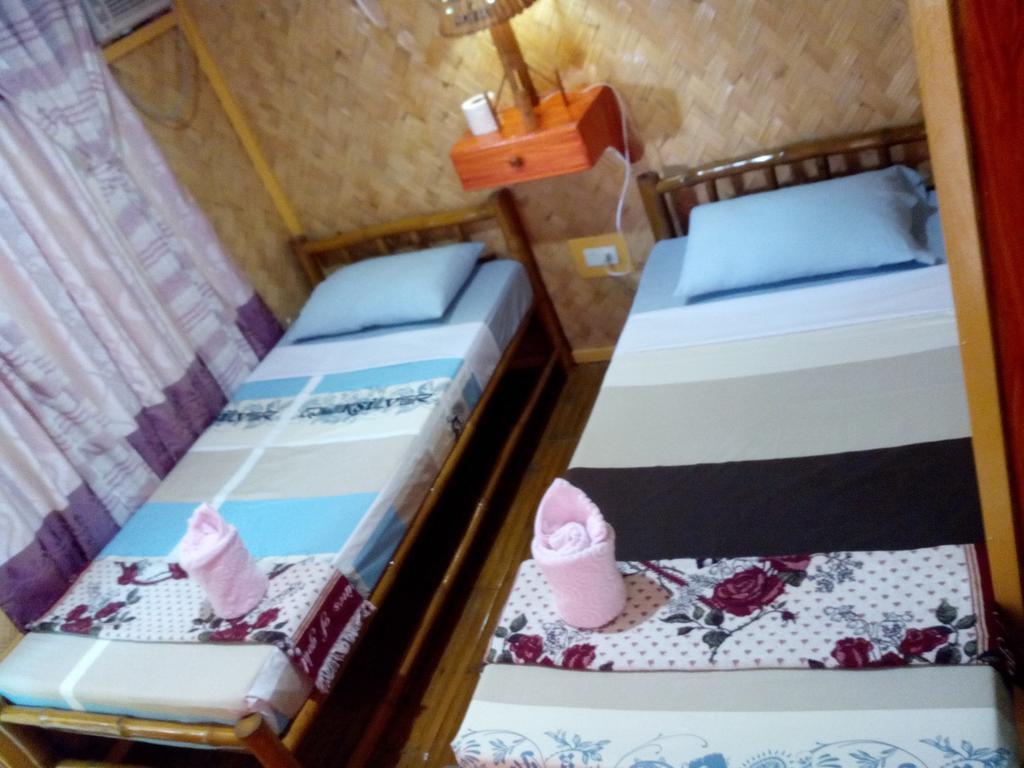 Chariz Inn El Nido Room photo